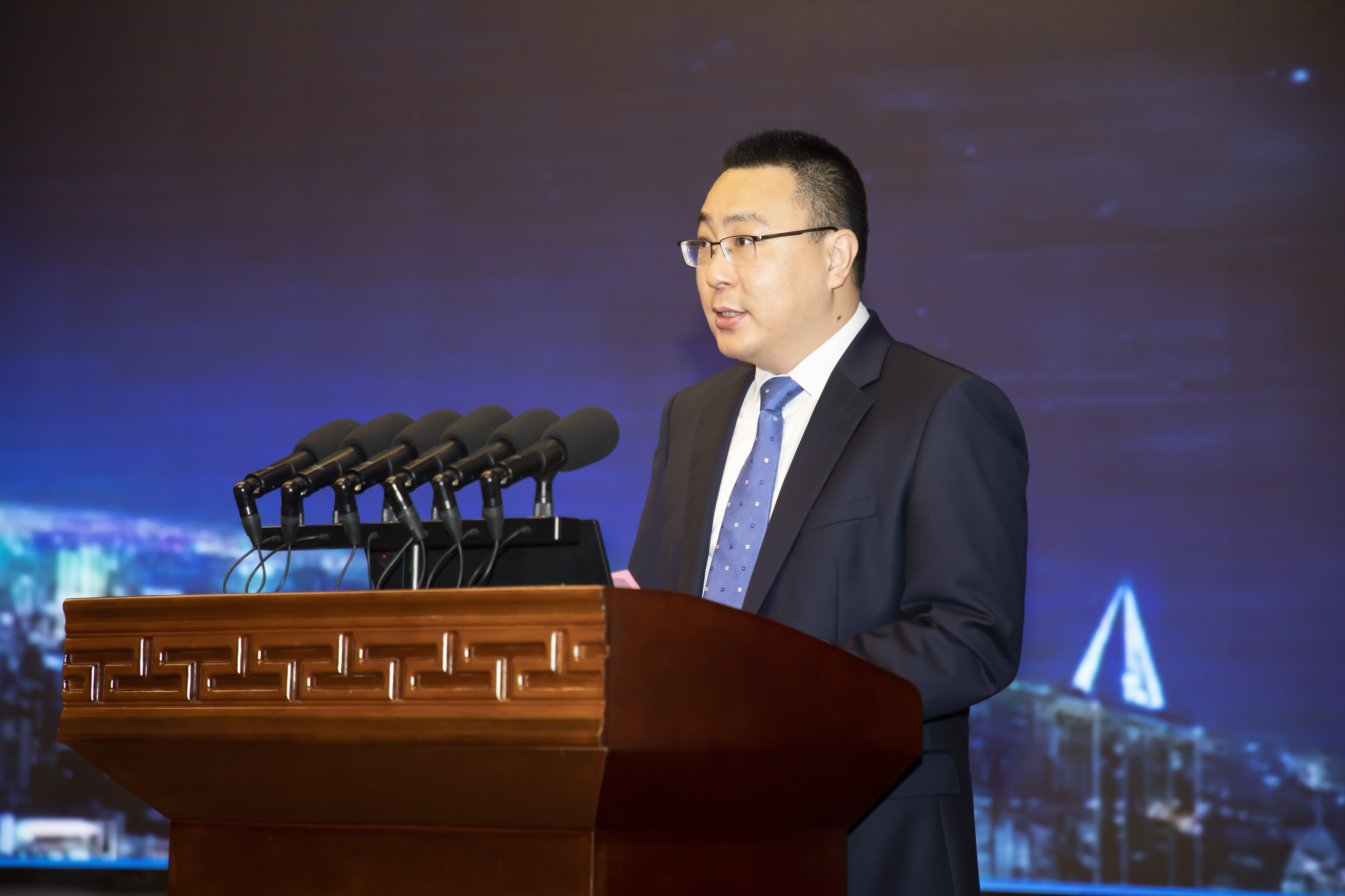 首页| G22恒峰集团中国官方网站